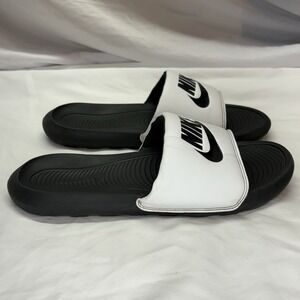 Men's Size 11 Nike Benassi JDI Slide Sandal Black/White CN9675